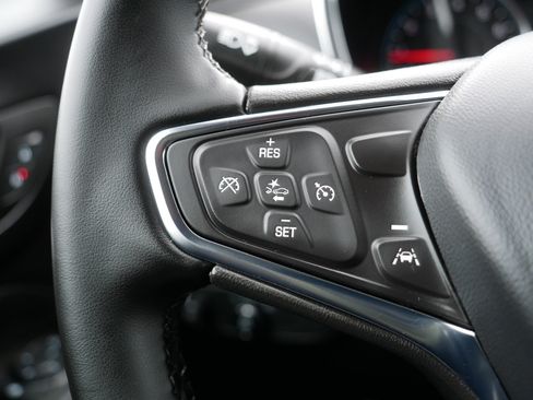 Used 2024 Chevrolet Equinox LT w/ LPO, Floor Liner Package image 28