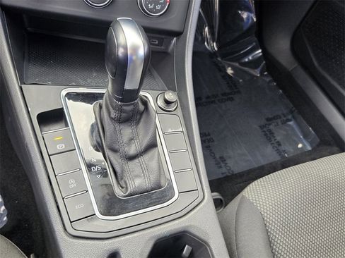 Used 2020 Volkswagen Jetta S image 23