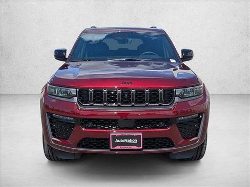 New 2026 Jeep Grand Cherokee Limited AWD/4WD image 5