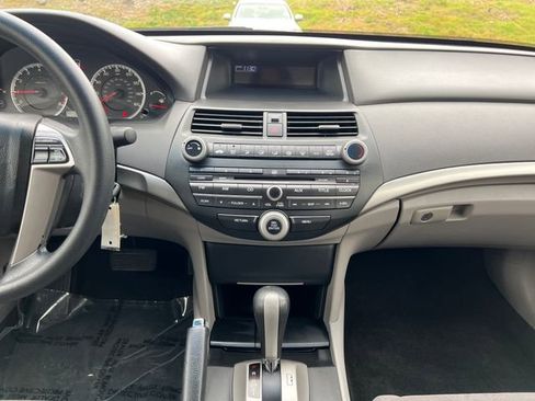 Used 2008 Honda Accord EX image 19
