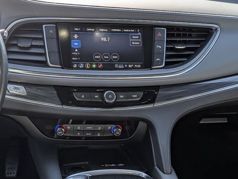 Used 2023 Buick Enclave Essence w/ Experience Buick Package FWD image 14
