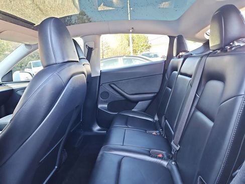 Used 2023 Tesla Model Y Long Range image 25