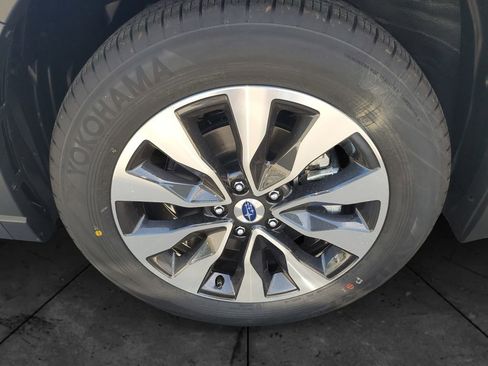 New 2025 Subaru Outback Limited image 14