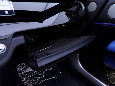 Used 2019 Rolls-Royce Dawn RWD image 94