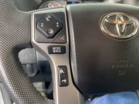 Used 2021 Toyota Tacoma SR5 image 14
