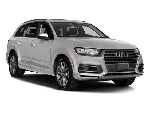 Used 2018 Audi Q7 3.0T Prestige AWD/4WD image 6