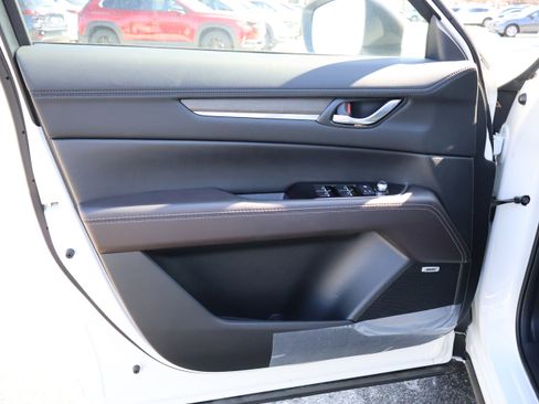 Used 2025 MAZDA CX-5 Signature image 22