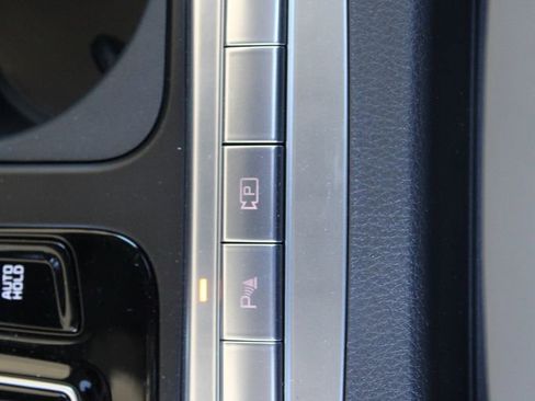 New 2026 Kia Carnival SX FWD image 21