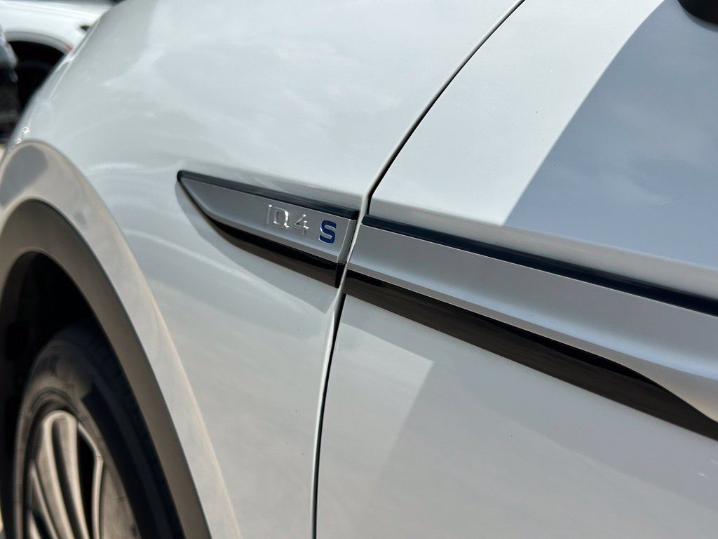 Used 2024 Volkswagen ID.4 S RWD image 32