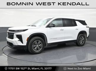 Used 2024 Chevrolet Traverse LS FWD video 1