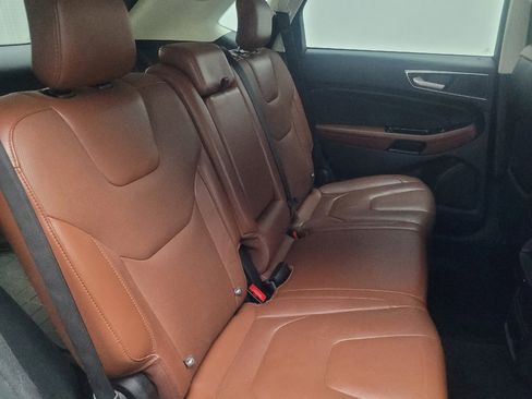 Used 2017 Ford Edge Titanium w/ Equipment Group 301A image 19