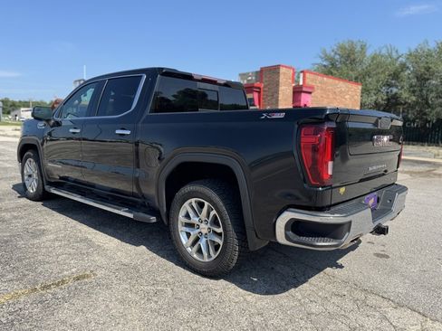Used 2021 GMC Sierra 1500 SLT image 15