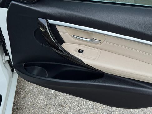 Used 2017 BMW 330i Sedan RWD image 22