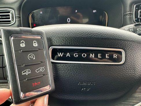 Used 2024 Jeep Wagoneer Series III image 52