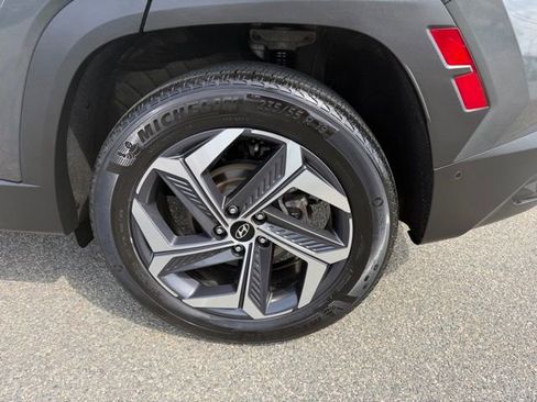 Certified 2024 Hyundai Tucson Limited AWD/4WD image 7