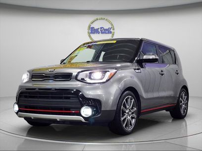 Used 2019 Kia Soul ! w/ Technology Package