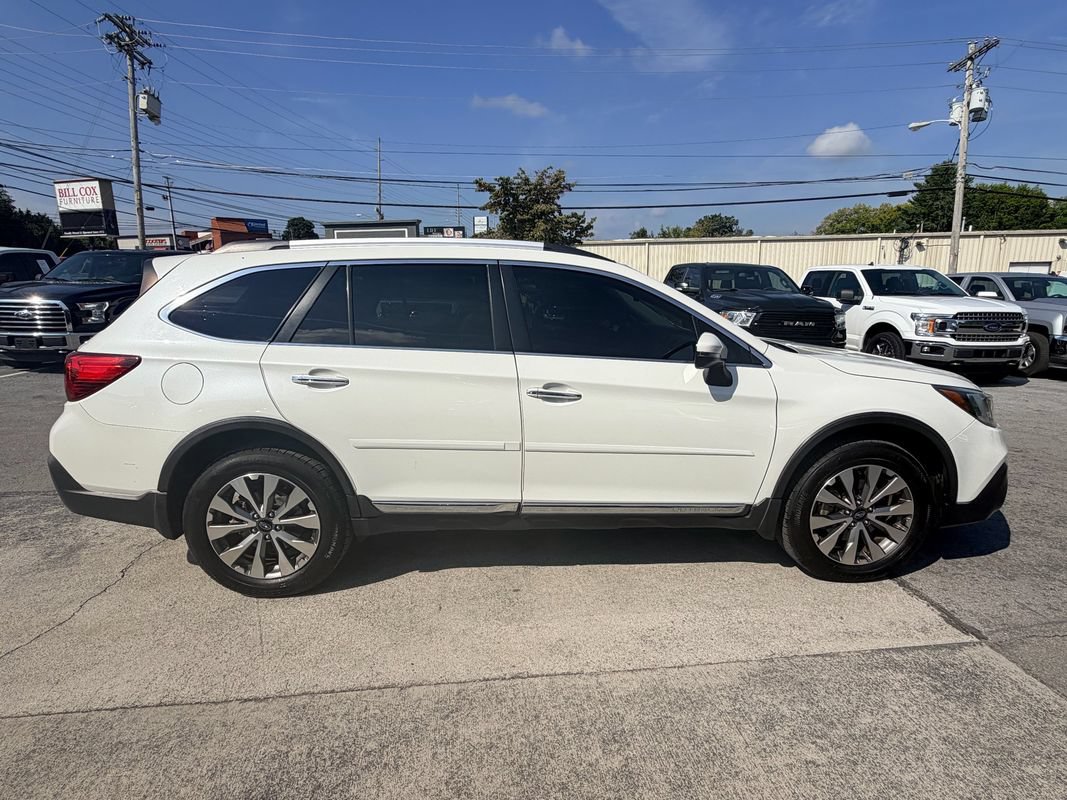 Used 2018 Subaru Outback 3.6R Touring w/ Protection Package #1 AWD/4WD image 7