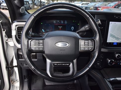 Certified 2024 Ford F250 Platinum image 22