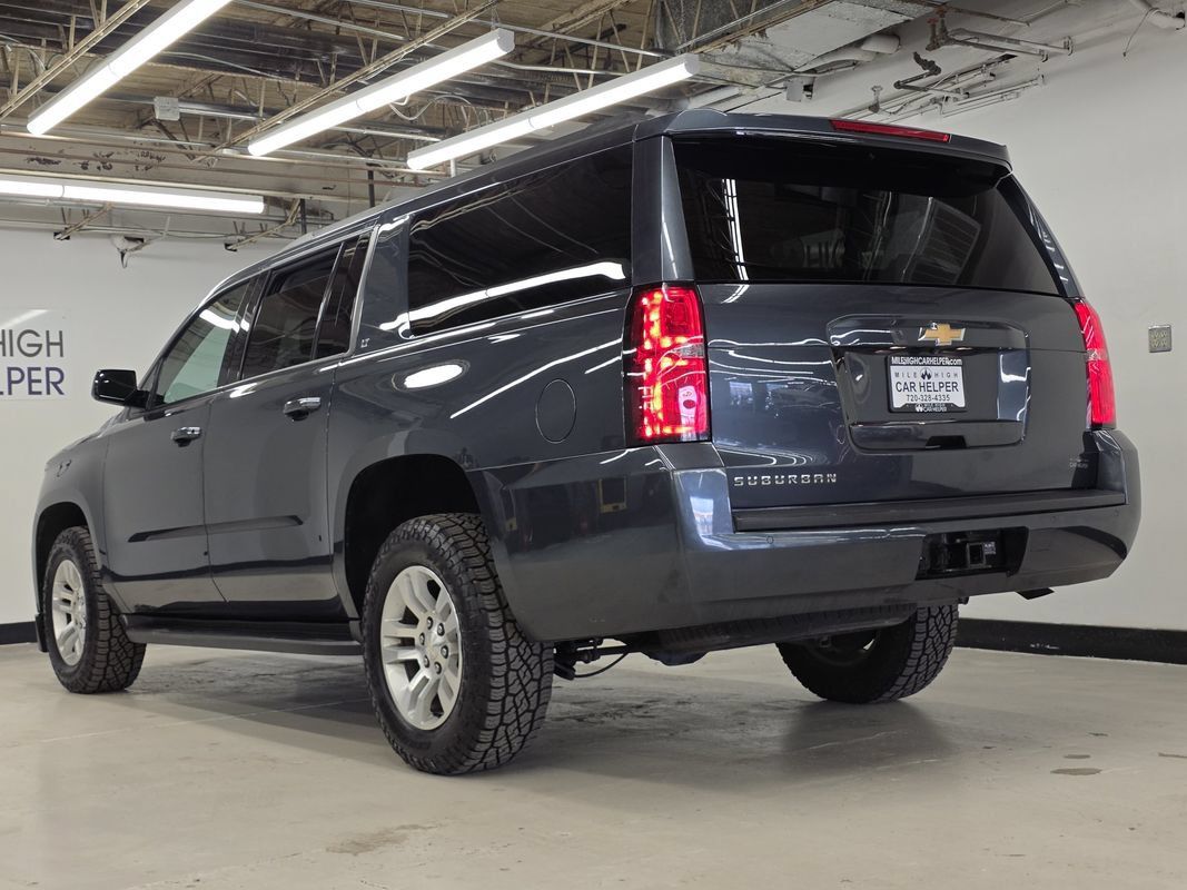 Used 2019 Chevrolet Suburban LT AWD/4WD image 12