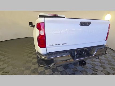 Used 2025 Chevrolet Silverado 2500 LT w/ Convenience Package AWD/4WD image 41