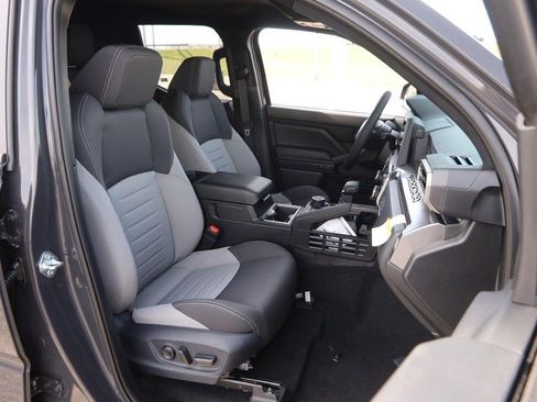 New 2026 Toyota Tacoma TRD Off-Road w/ TRD Off Road Upgrade Package AWD/4WD image 27