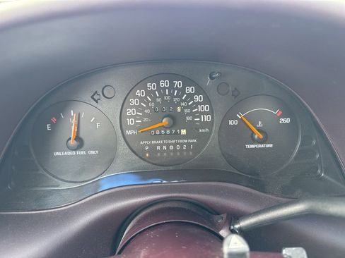 Used 1998 Chevrolet Lumina FWD image 23