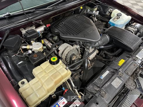 Used 1995 Chevrolet Impala SS RWD image 45