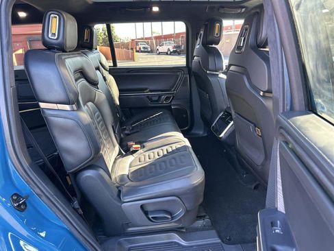 Used 2023 Rivian R1S Adventure image 13