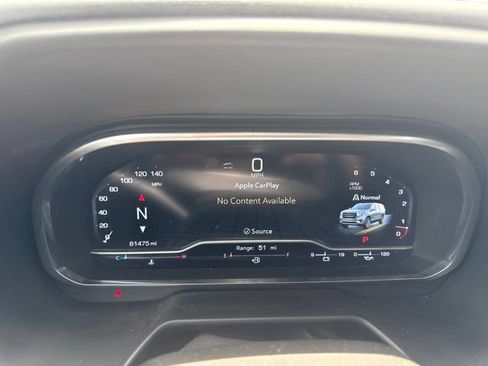 Used 2023 GMC Yukon XL SLT w/ SLT Luxury Package RWD image 6