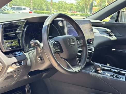 Used 2024 Lexus RX 350 F Sport w/ Convenience Package AWD/4WD image 16