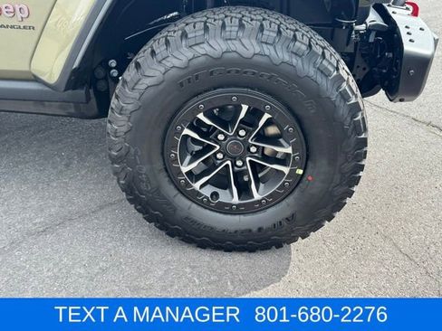 New 2026 Jeep Wrangler Unlimited Rubicon AWD/4WD image 2