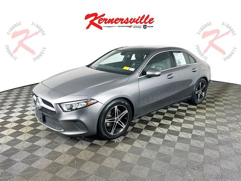 Used 2021 Mercedes-Benz A 220 4MATIC image 3