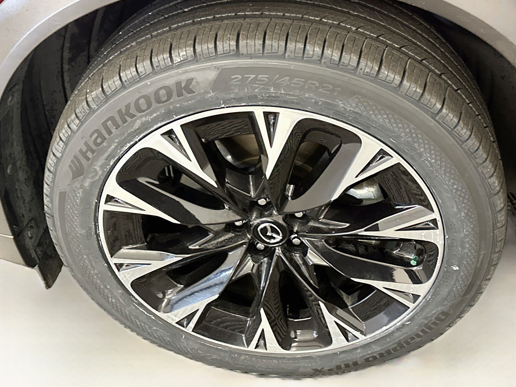 Used 2024 MAZDA CX-90 Plug-In Hybrid w/ Premium Plus AWD/4WD image 38