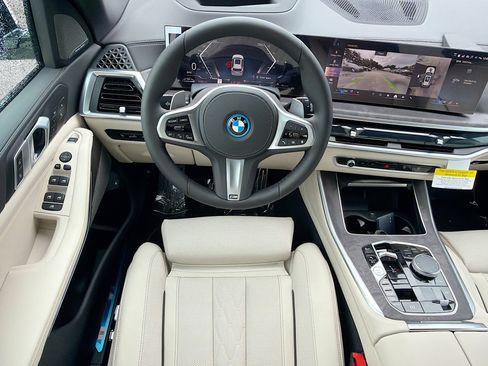 New 2026 BMW X5 xDrive50e w/ M Sport Package AWD/4WD image 16