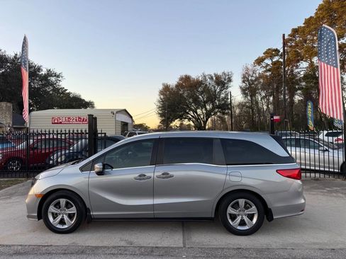 Used 2019 Honda Odyssey EX-L image 11