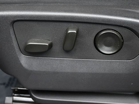 Used 2024 Chevrolet Silverado 1500 Custom Trail Boss image 12