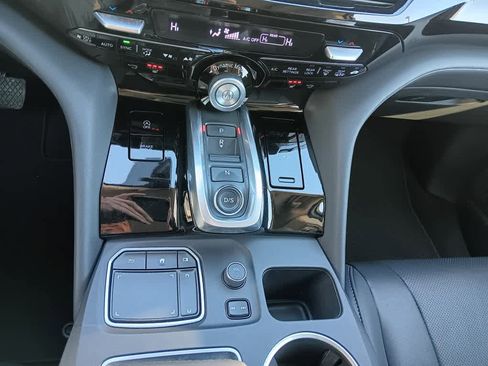 Used 2023 Acura MDX SH-AWD w/ Technology Package image 33