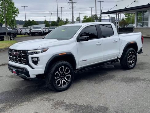 New 2025 GMC Canyon AT4 w/ Nightfall Edition AWD/4WD image 69