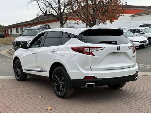 Certified 2025 Acura RDX SH-AWD image 4