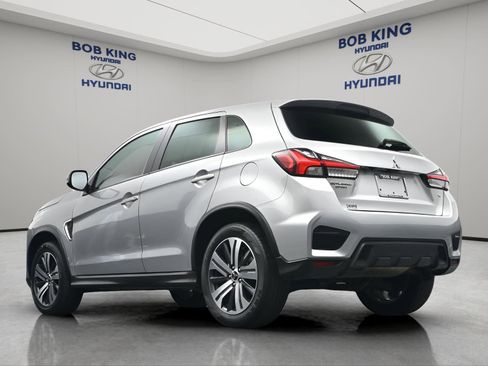Used 2024 Mitsubishi Outlander Sport AWD image 14
