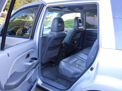Used 2005 Honda Pilot EX-L image 15
