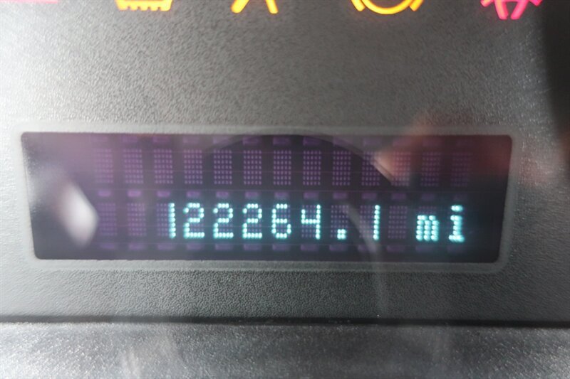 Used 2010 Ford Escape Limited FWD image 19