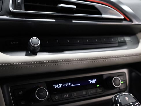 Used 2015 BMW i8 image 31