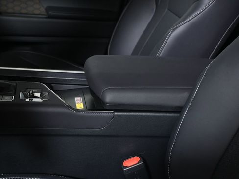 New 2026 Lexus GX 550 image 25