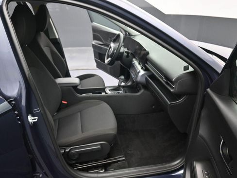 Certified 2026 Hyundai Kona SEL Sport AWD/4WD image 32