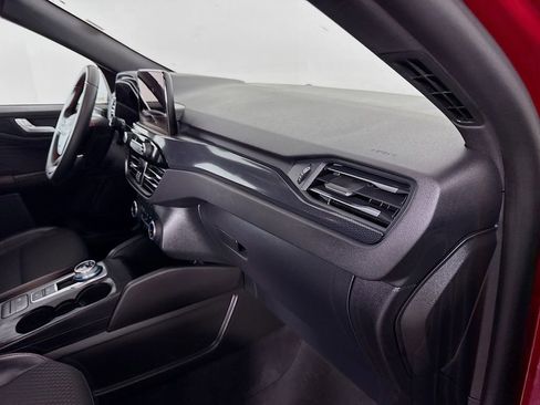 Used 2025 Ford Escape ST-Line image 27