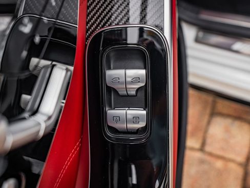 Used 2024 Mercedes-Benz S 63 AMG S image 36