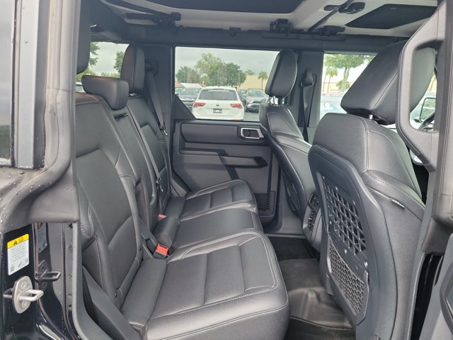 Used 2025 Ford Bronco Badlands AWD/4WD image 8