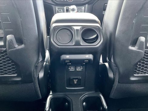 Used 2022 Jeep Gladiator Mojave w/ Auxiliary Switch Group image 33