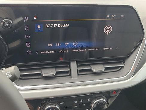 New 2026 Chevrolet Trax LT w/ Driver Confidence Package image 32